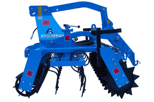 Agregat uprawowo-siewny z przednim wałem