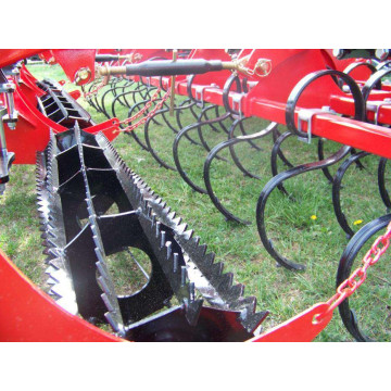 Agregat uprawowo-przedsiewny