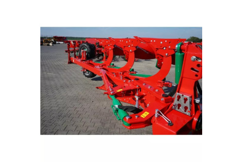 Pług obracalny czołowy