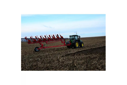 Pług obracalny półzawieszany