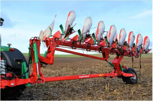 Pług obracalny półzawieszany