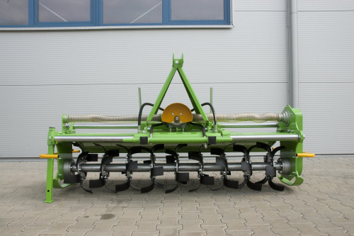 Glebogryzarka BOMET